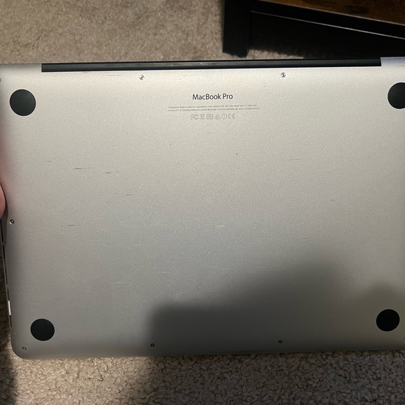 Apple MacBook Pro 13" RETINA Model A-1502 Laptop • For Parts Only - Picture 8 of 16